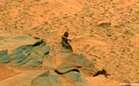 Mystery figure on Red Planet