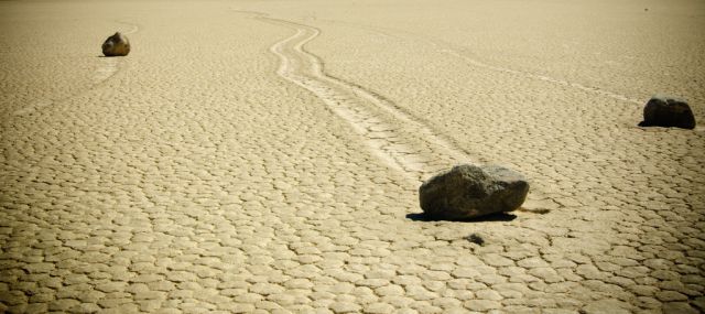 sailing stones