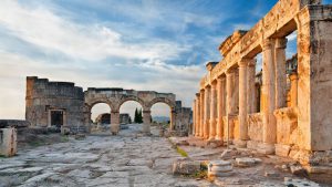 portal-to-underworld-in-turkey-mysterious